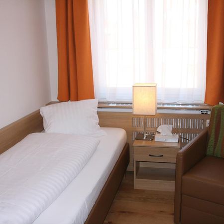 Weinhotel Rieder Poysdorf Eksteriør billede